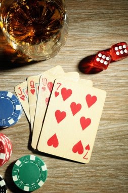 French Roulette wheel at jago333 with live croupier and betting layout